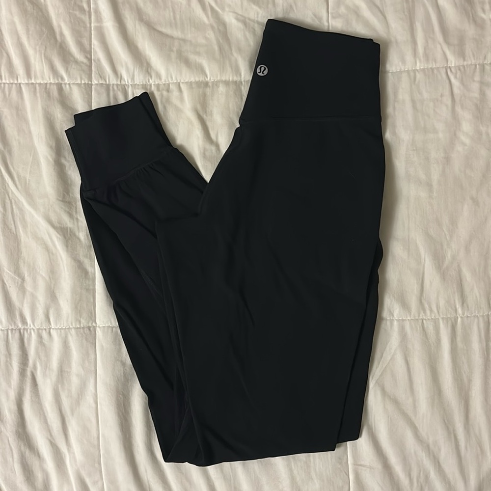 EUC Lululemon Align Joggers - Size 2 Black